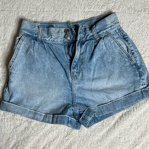 American Eagle Mom Shorts Size 00